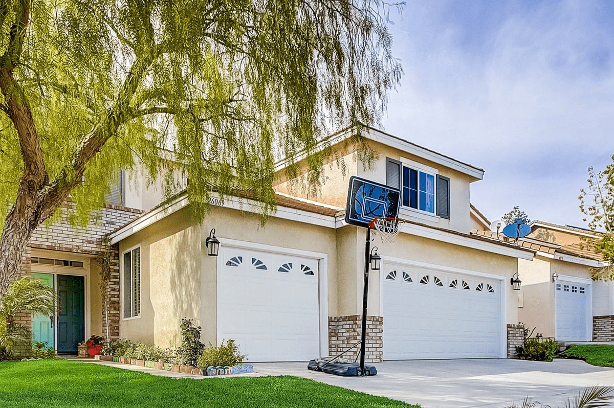 Unlock Luxury Living in Stevenson Ranch: Hot Property Listings Await!"
